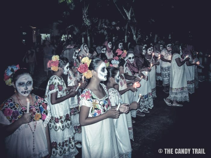 maya-candle-night-event-hanal-pixan-mexico