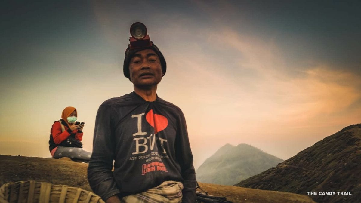 proud-sulphur-worker-ijen-volcano-indonesia