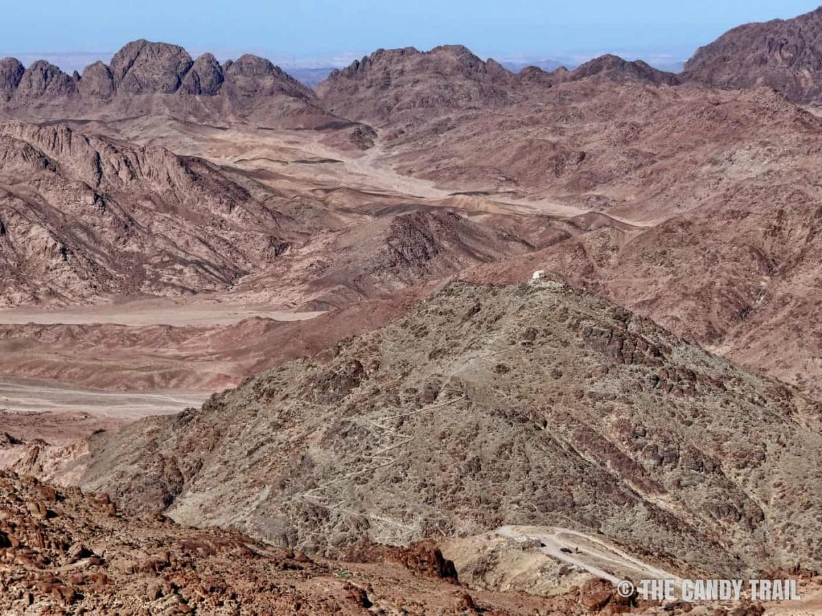 desert-mountains-vista hiking mounts inai egypt