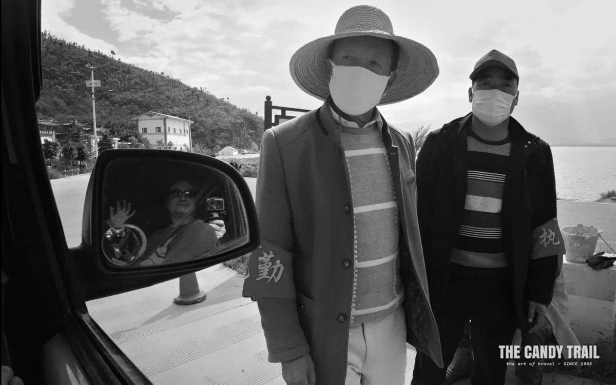 village roadblock coronavirus china
