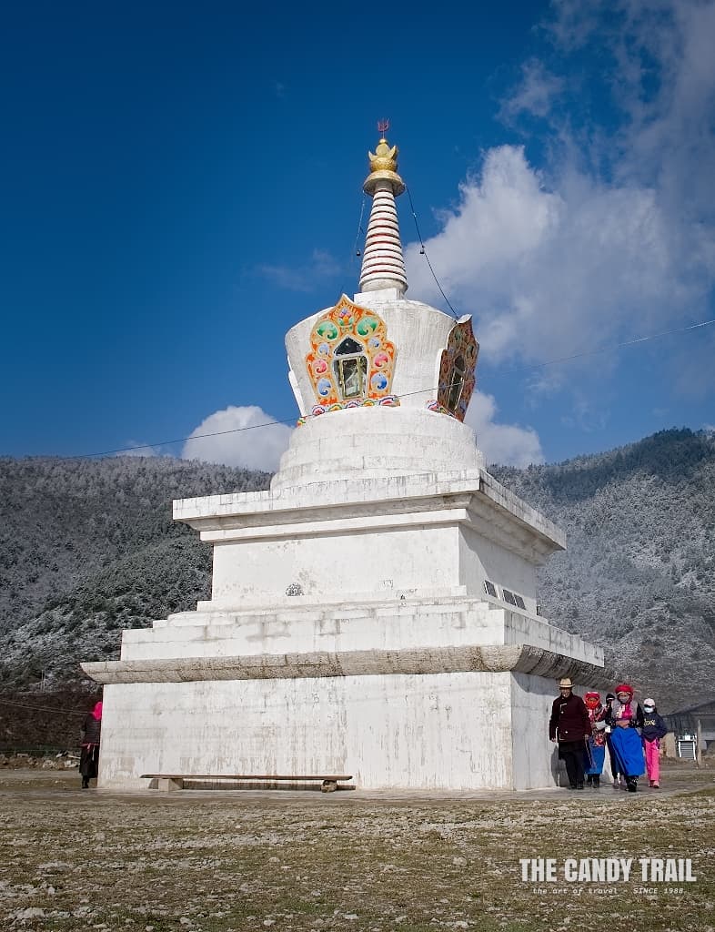 Tibetan village chorten at Shangri-La lake in mountains of Yunnan