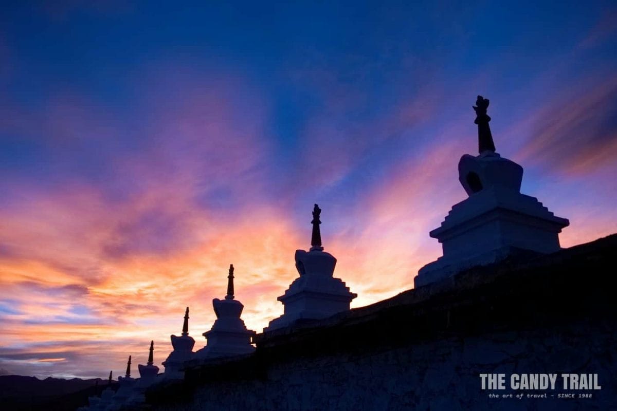 sunset litang stupas tibetan sichuan china