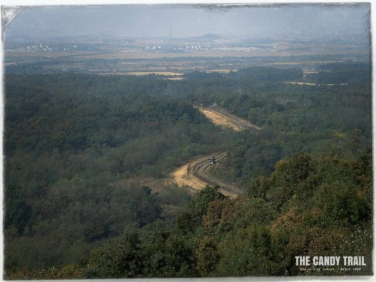 north korean watchtowers dmz
