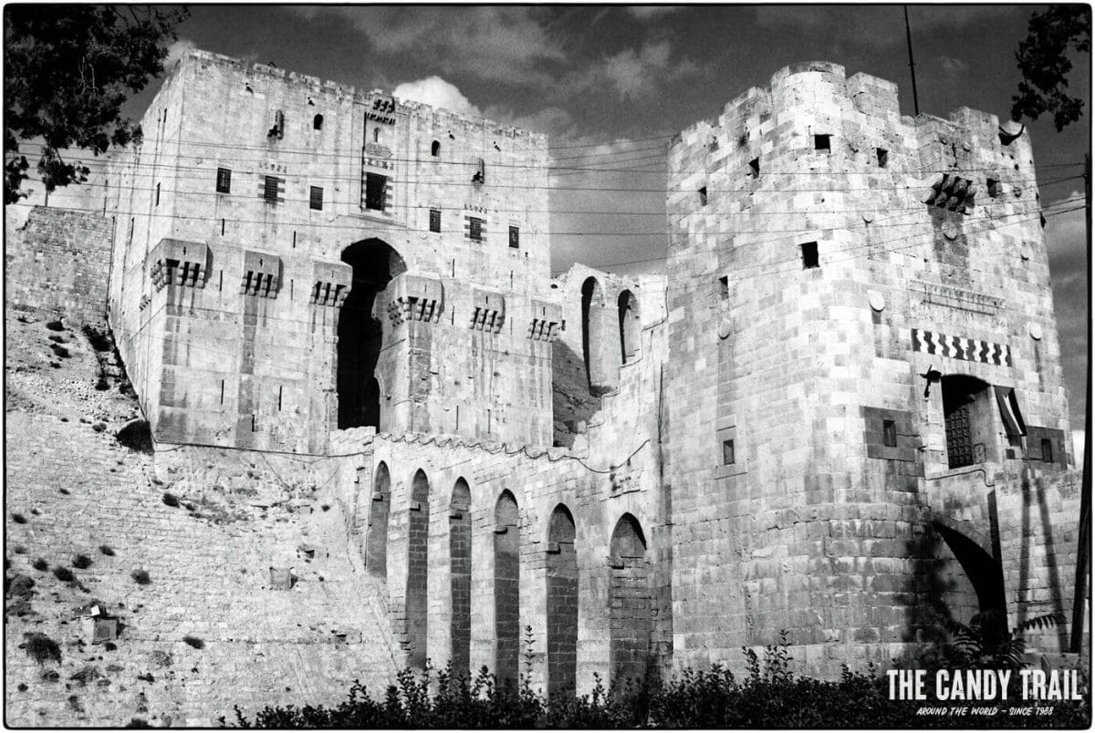 aleppo-citadel-syria-1989