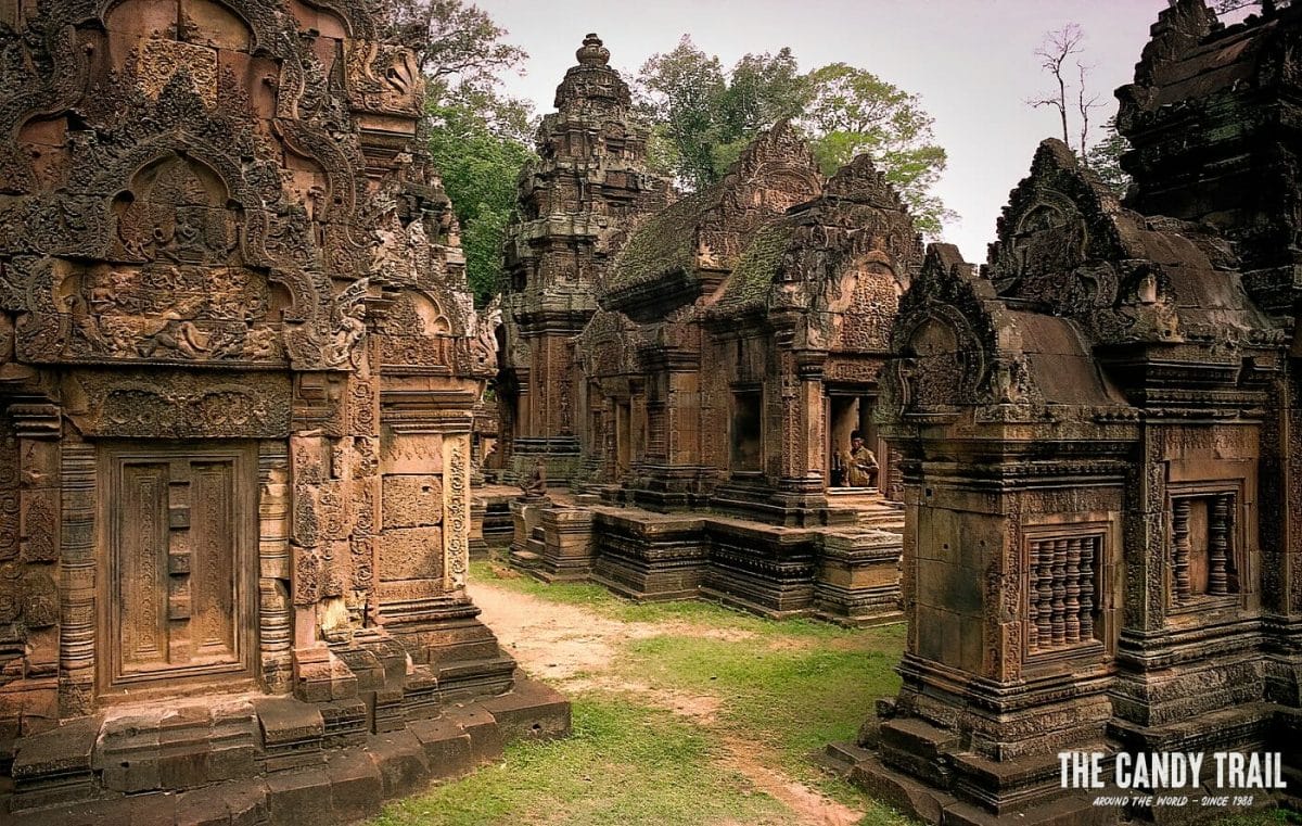 banteay srei temple angkor cambodia 1994
